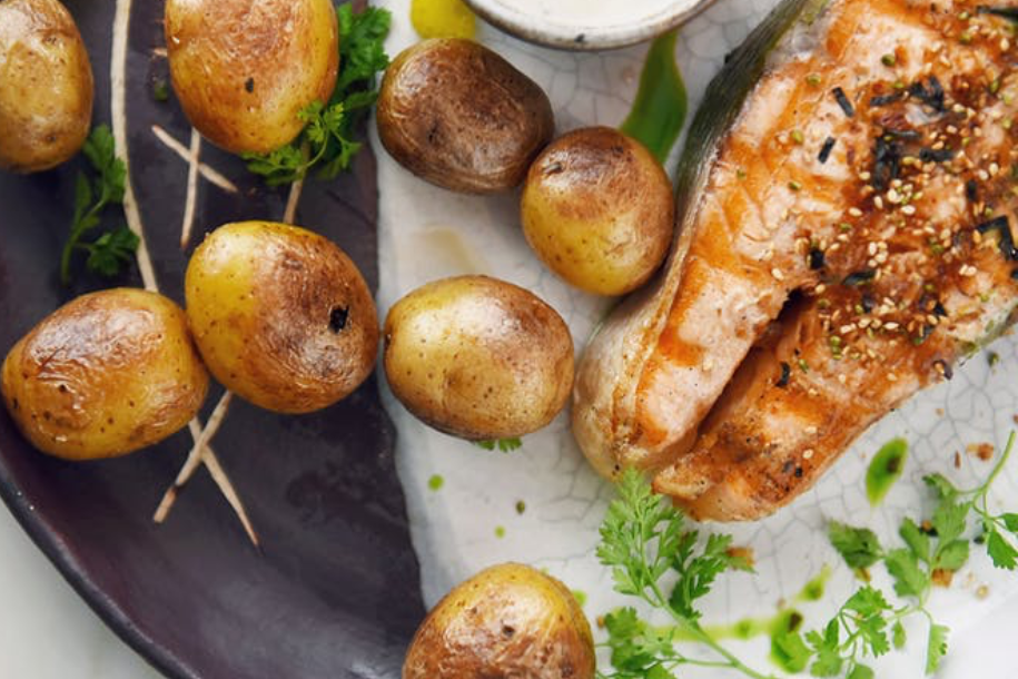 Salmon Broccoli and Potatoes